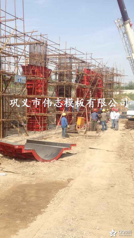 圓柱鋼模生產現(xiàn)場
