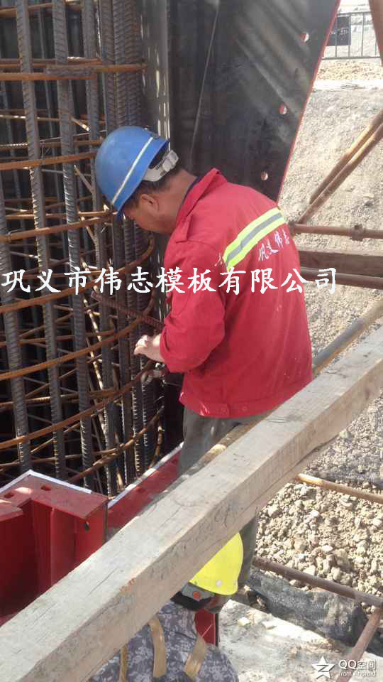 圓柱鋼模生產現(xiàn)場