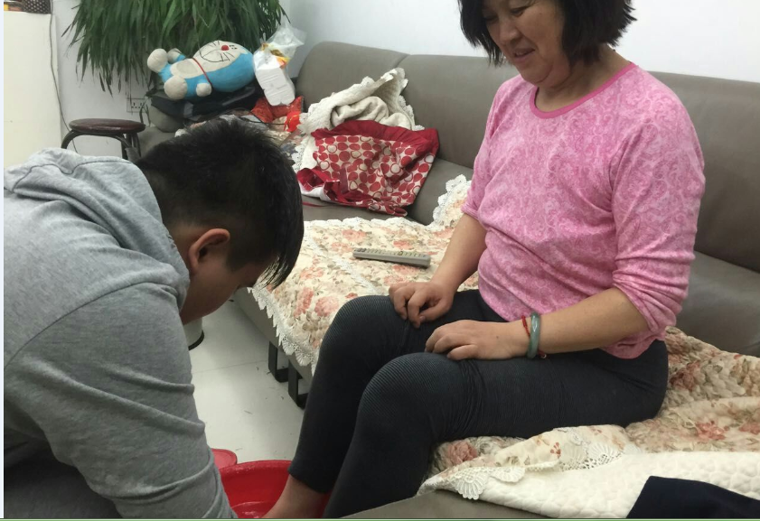 你為父母洗過(guò)腳嗎？