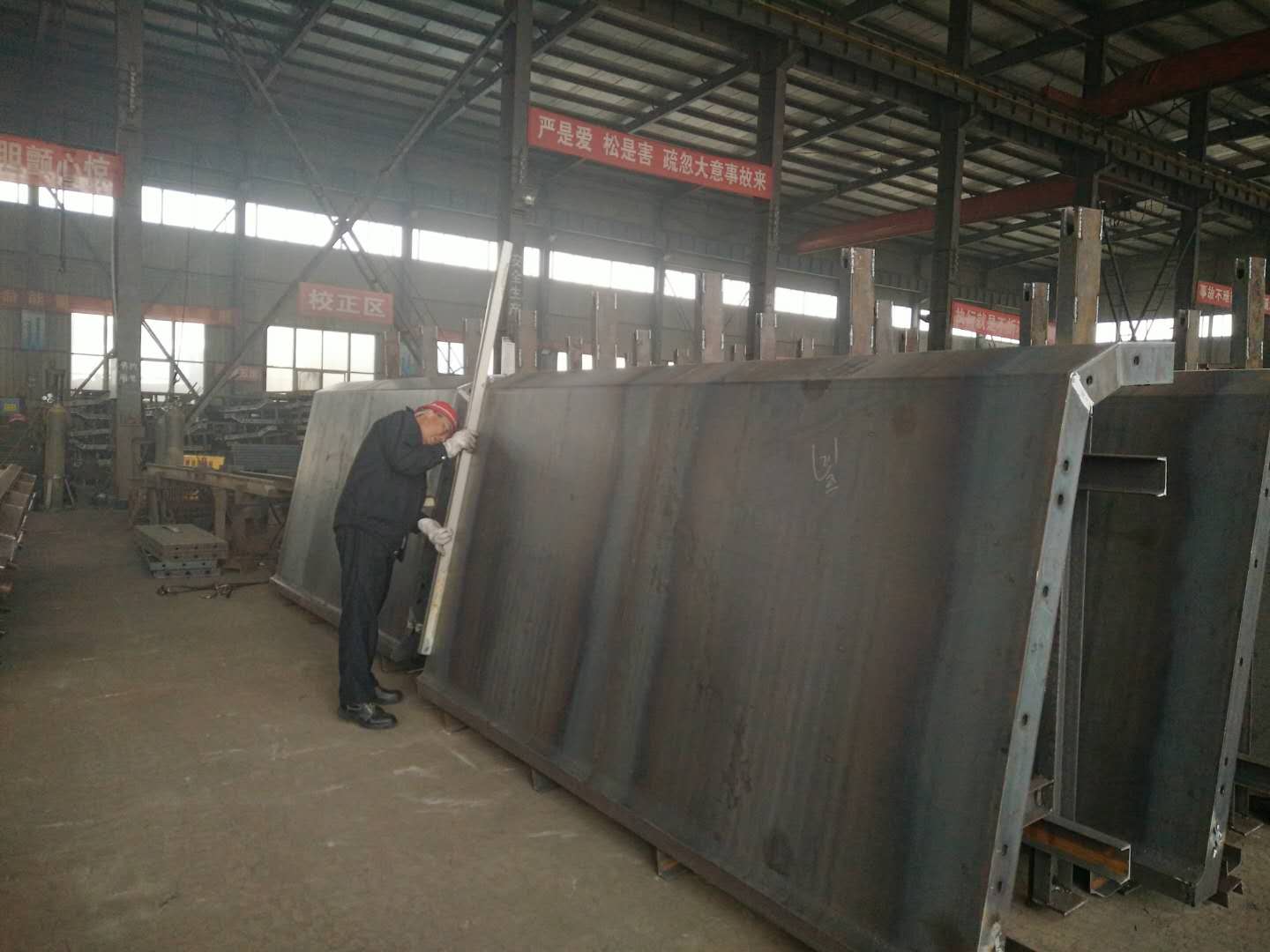 河南鋼模板廠家嚴抓質(zhì)量關