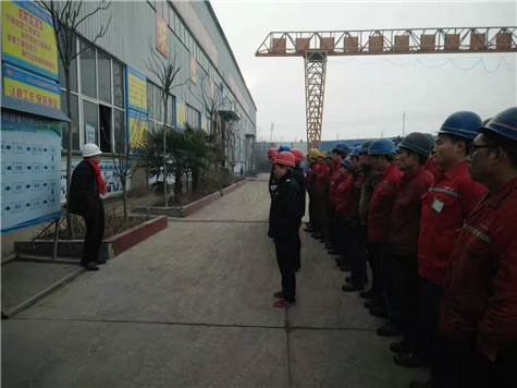 安全環(huán)保一起抓，偉志模板重磅出擊
